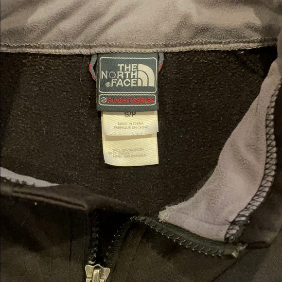 North Face flight series jacket - Picture 2 of 5